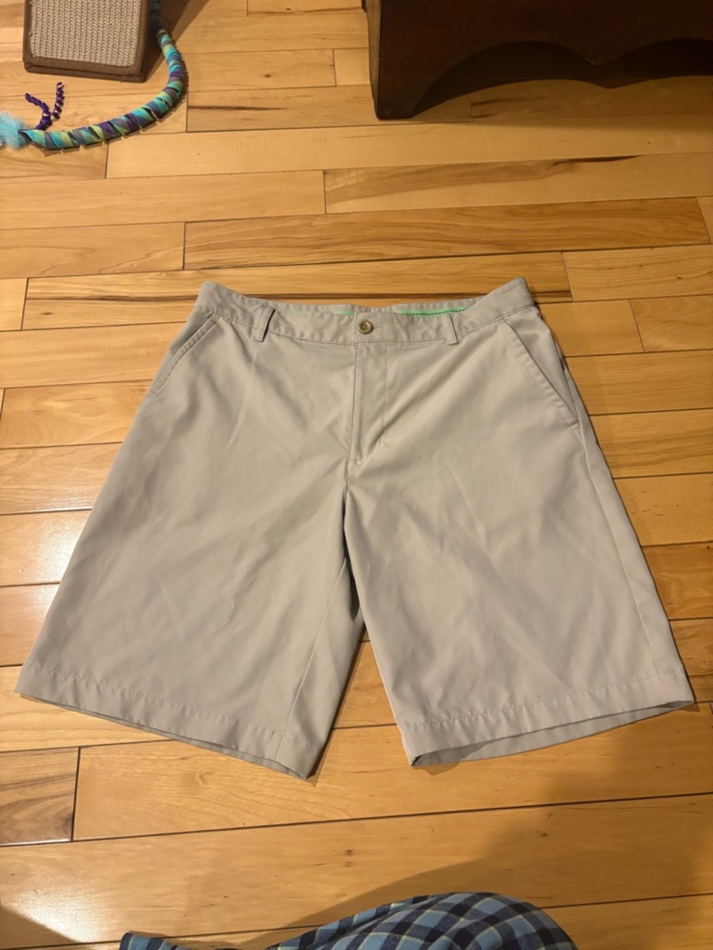 Golf shorts